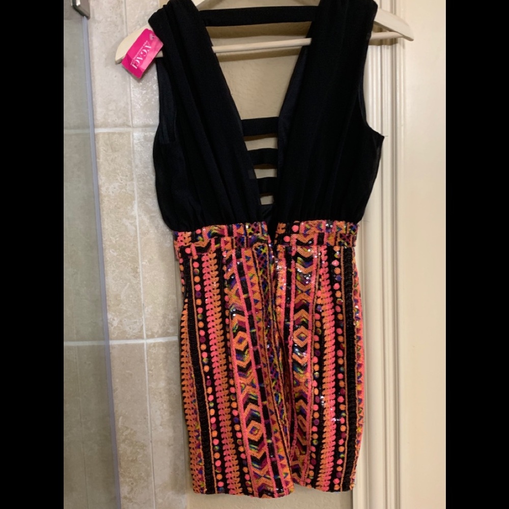 BEAUTIFUL Holiday Dress